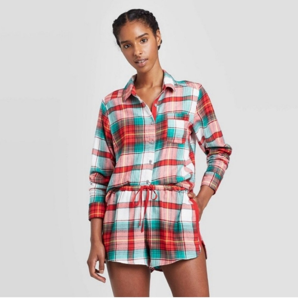 COLSIE EUC Flannel Plaid Pajama Set